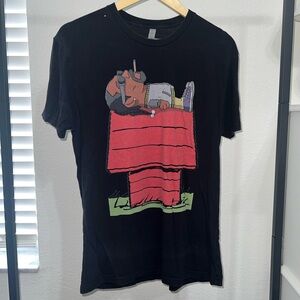 “Snoop-y dogg” tshirt